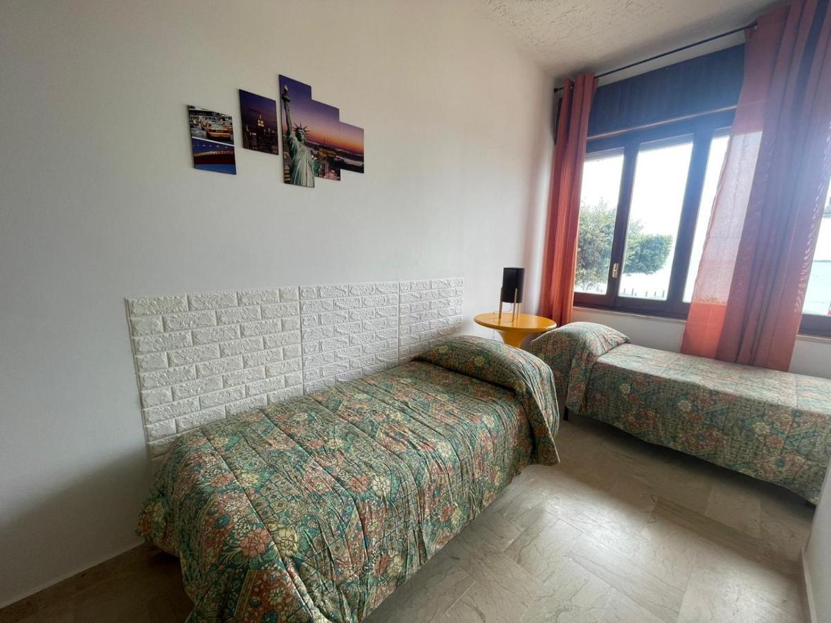 La Finestra Sul Mare B&B Crotone Zewnętrze zdjęcie