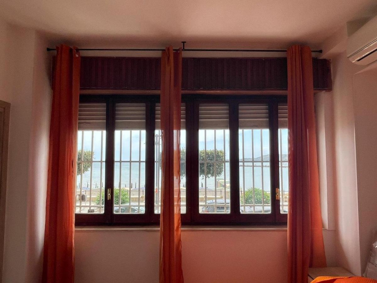 La Finestra Sul Mare B&B Crotone Zewnętrze zdjęcie